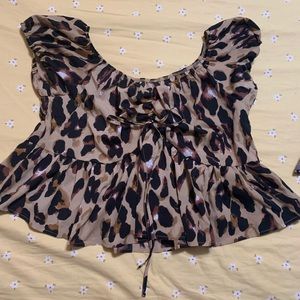 NWOT : Plus Size Cheetah Peplum Blouse